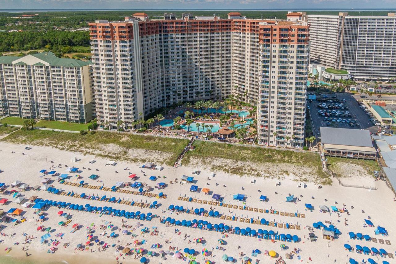 Apartment Shores Of Panama With Same Level Parking *
