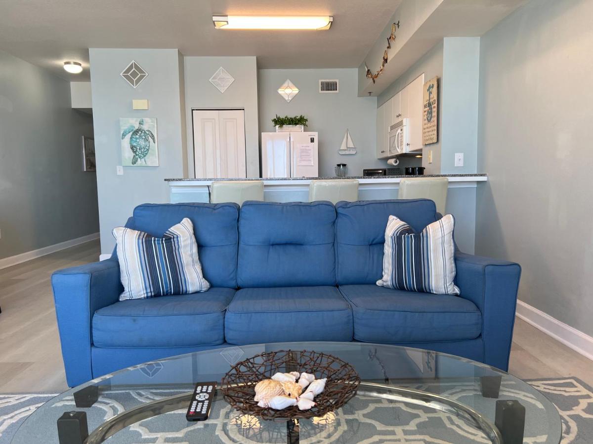 Apartment Shores Of Panama With Same Level Parking *